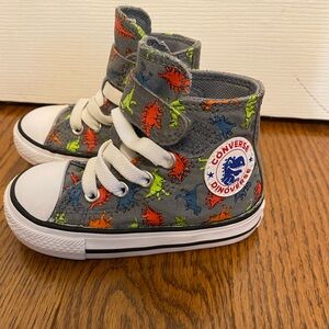 Converse infant kids Chuck Taylor All Star Dinosaur High Top Sneaker Shoe size 5